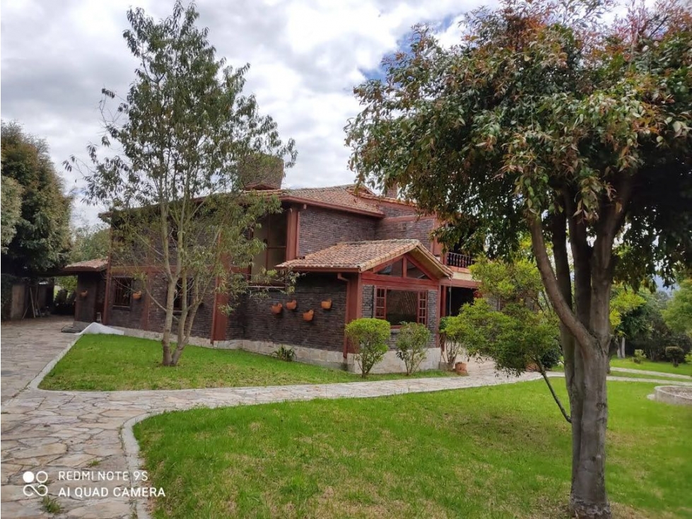 Casa en venta en Guaymaral, Bogotá · foto 3 de 24