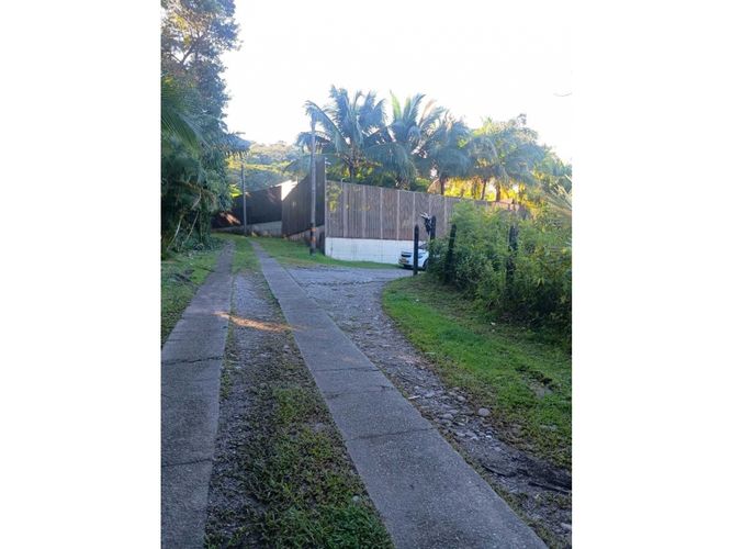 Lote en venta en La Poyata, Villavicencio, 3589 m² · foto 5 de 15