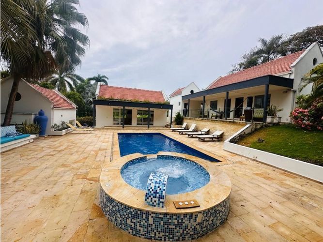 Casa de 4 alcobas en venta en Las Palmas, Ricaurte, 227 m² · foto 6 de 24