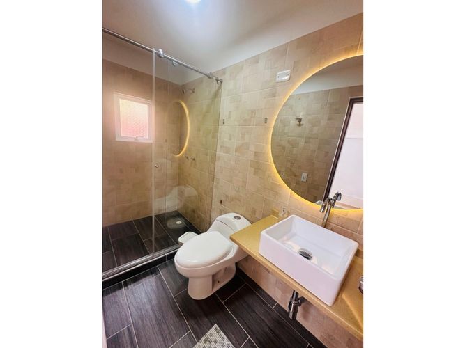 Casa de 4 alcobas en venta en Las Palmas, Ricaurte, 227 m² · foto 14 de 24