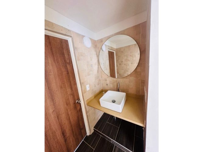 Casa de 4 alcobas en venta en Las Palmas, Ricaurte, 227 m² · foto 16 de 24