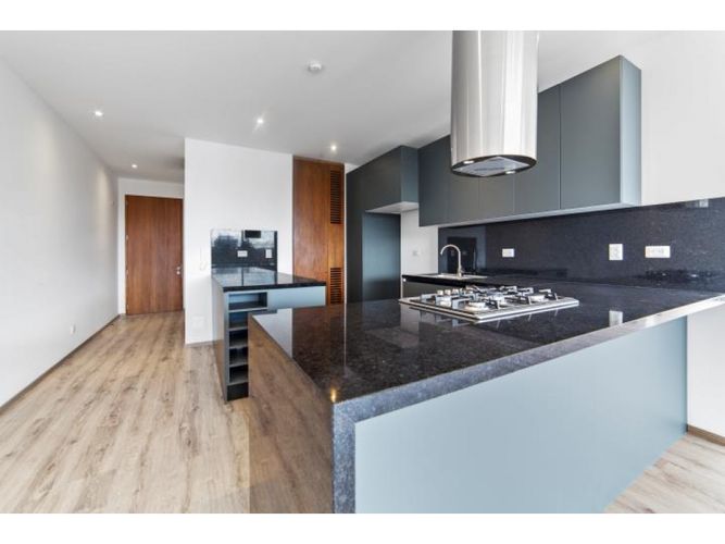 Apartamento de 2 alcobas en venta en Santa Paula, Bogotá, 158 m² · foto 4 de 13