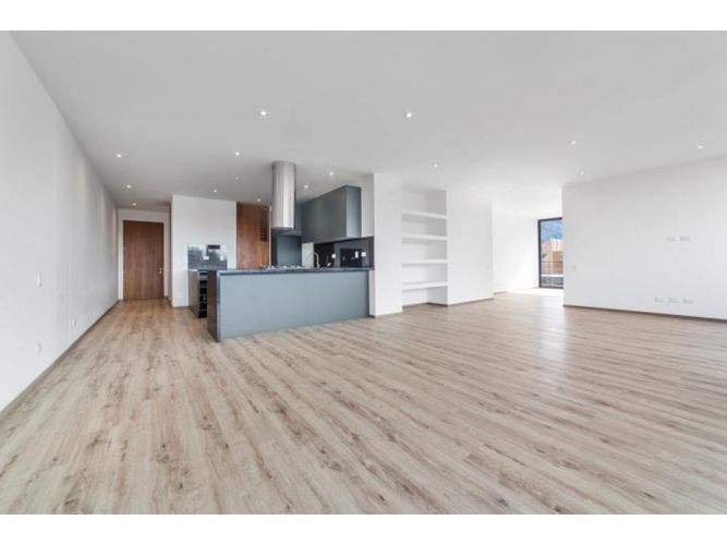 Apartamento de 2 alcobas en venta en Santa Paula, Bogotá, 158 m² · foto 5 de 13
