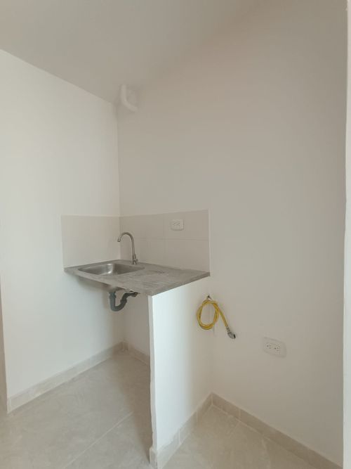 Apartamento de 2 alcobas en arriendo en Villa Antigua, Villa del Rosario, 51 m² · foto 8 de 14