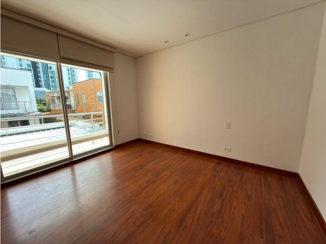 Casa de 3 alcobas en venta en La Castellana, Armenia, 327 m² · foto 20 de 24