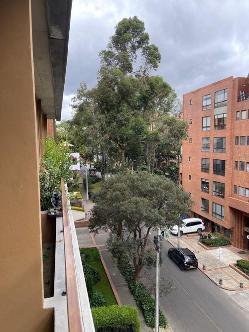 Apartaestudio en venta en El Virrey, Bogotá, 54 m² · foto 16 de 17