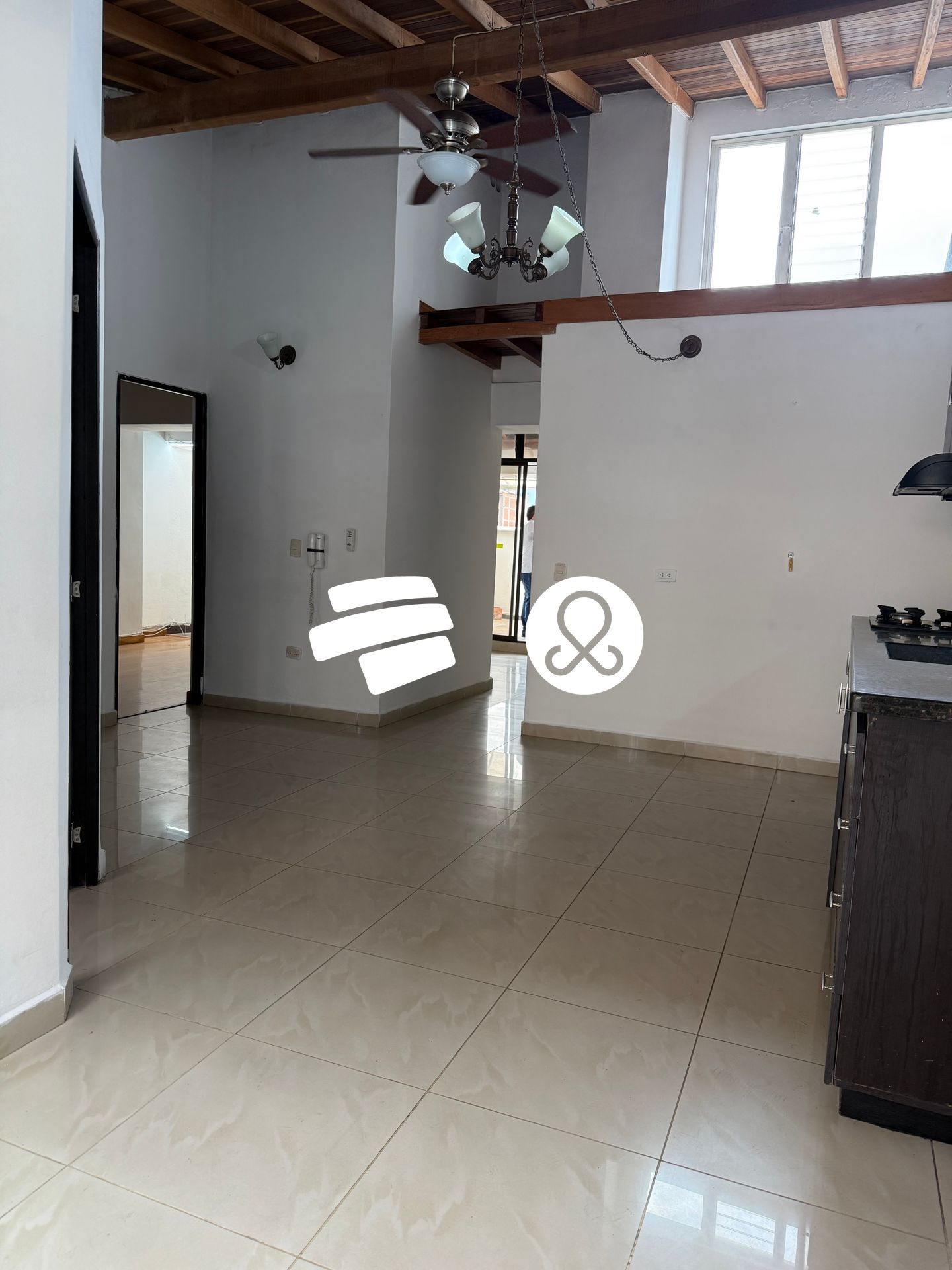 Apartamento en venta en Poblado Del Sur, La Estrella · foto 4 de 24