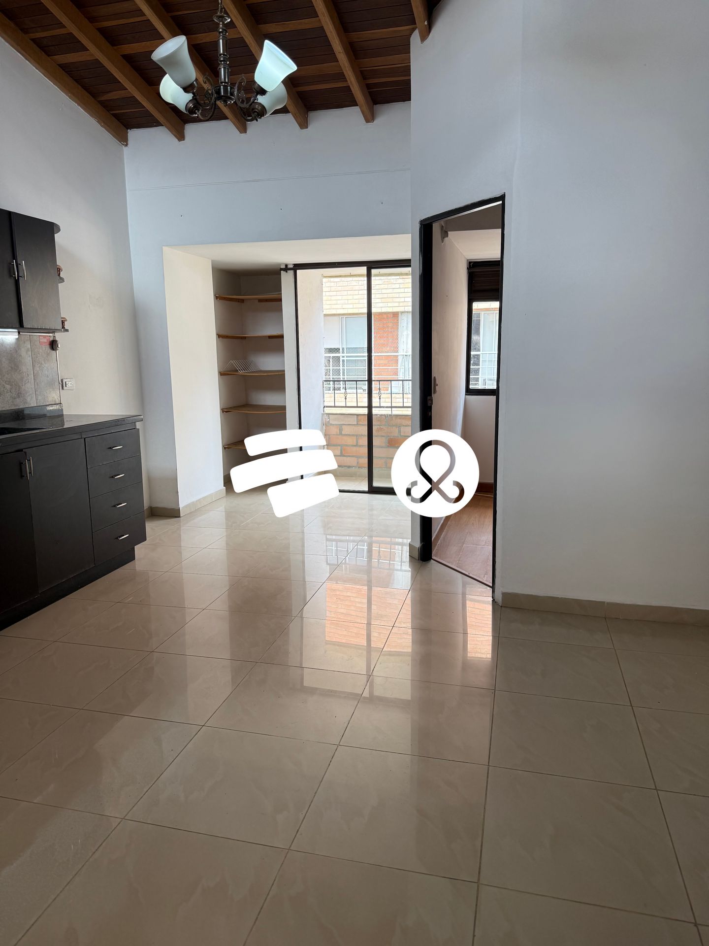 Apartamento en venta en Poblado Del Sur, La Estrella · foto 5 de 24