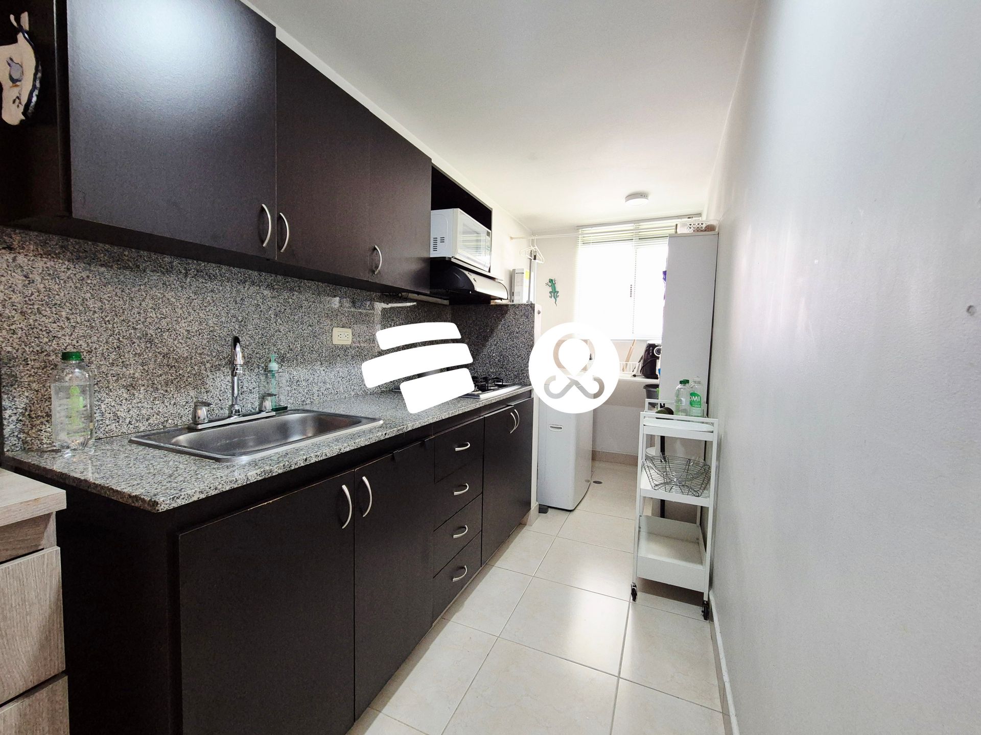 Apartamento en venta en Loma Del Esmeraldal, Envigado · foto 10 de 23