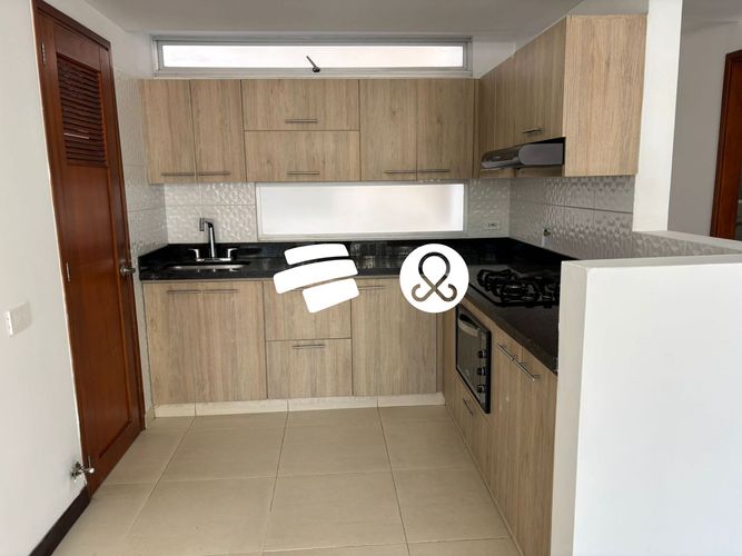Apartamento de 3 alcobas en venta en Laureles, Medellín, 143 m² · foto 6 de 19