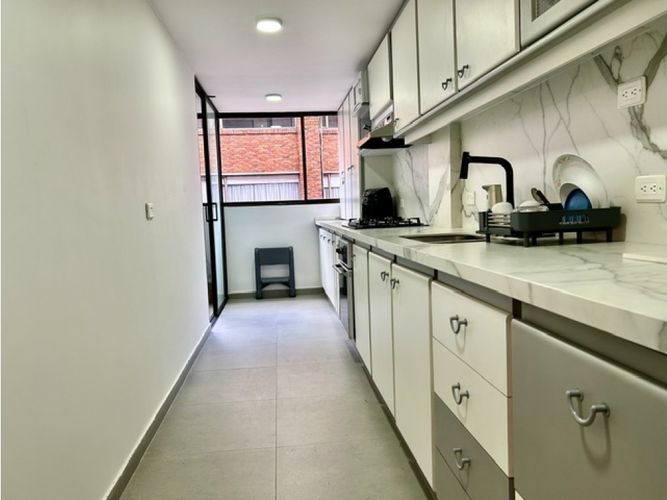 Apartamento de 3 alcobas en venta en Chico Norte, Bogotá, 120 m² · foto 10 de 20