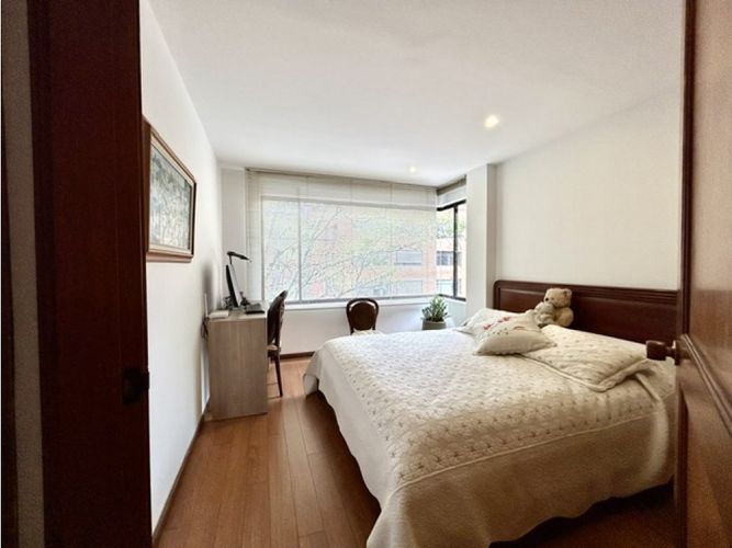 Apartamento de 3 alcobas en venta en Chico Norte, Bogotá, 120 m² · foto 12 de 20