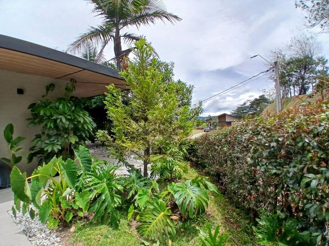 Casa de 5 alcobas en venta en El Tambo, La Ceja, 580 m² · foto 19 de 24