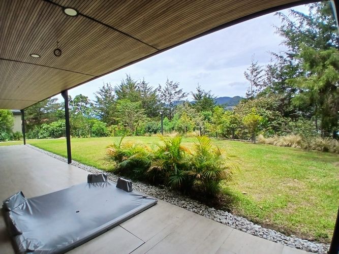Casa de 5 alcobas en venta en El Tambo, La Ceja, 580 m² · foto 20 de 24