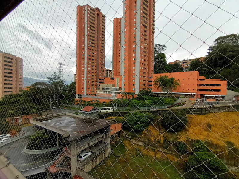 Apartamento en venta en Vía Las Palmas, Medellín · foto 9 de 24