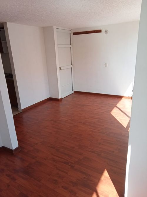 Apartamento de 3 alcobas en venta en Ciudad Verde, Soacha, 42 m² · foto 7 de 14