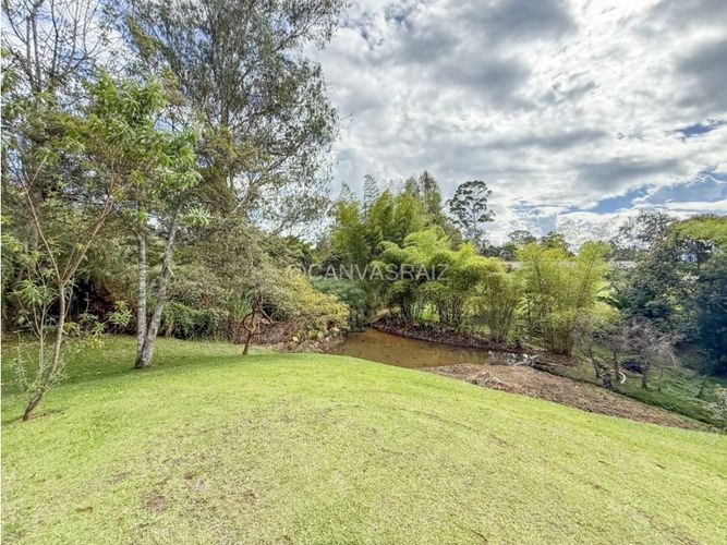 Casa de 4 alcobas en venta en El Capiro, Rionegro, 200 m² · foto 4 de 16