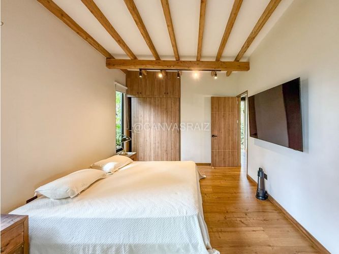 Casa de 4 alcobas en venta en El Capiro, Rionegro, 200 m² · foto 16 de 16