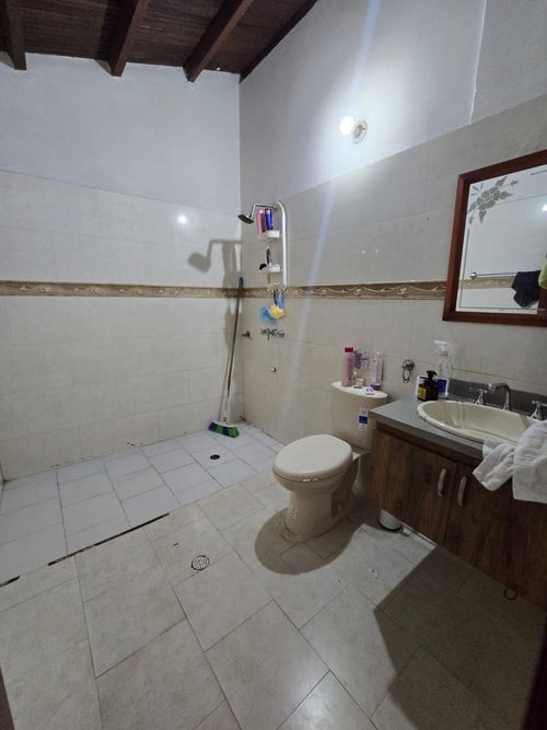 Casa de 3 alcobas en venta en La Ronda Iv, Floridablanca, 115 m² · foto 7 de 10