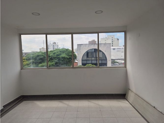Edificio en venta en San Vicente, Cali, 656 m² · foto 23 de 24