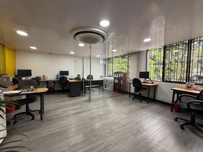 Oficina en arriendo en San Vicente, Cali, 221 m² · foto 18 de 24