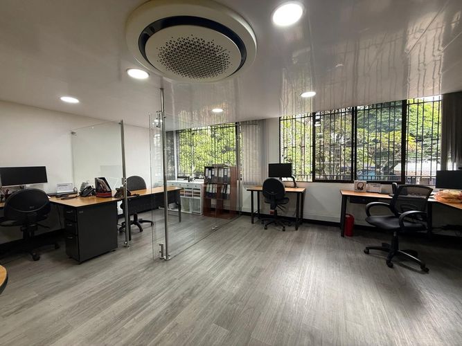 Oficina en arriendo en San Vicente, Cali, 221 m² · foto 11 de 24