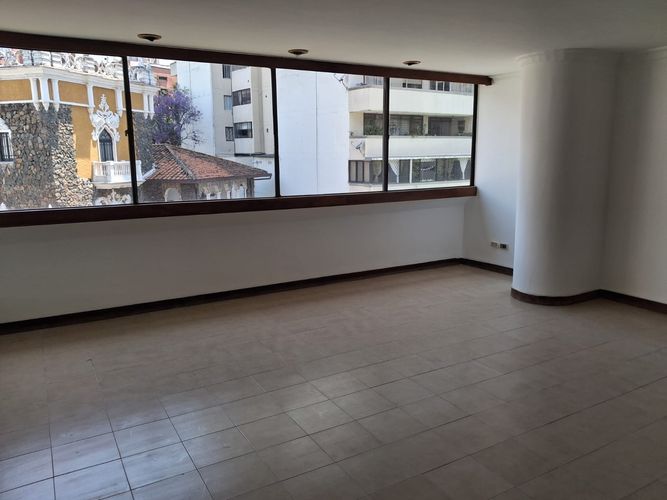 Apartamento de 2 alcobas en venta en Juanambu, Cali, 95 m² · foto 17 de 24