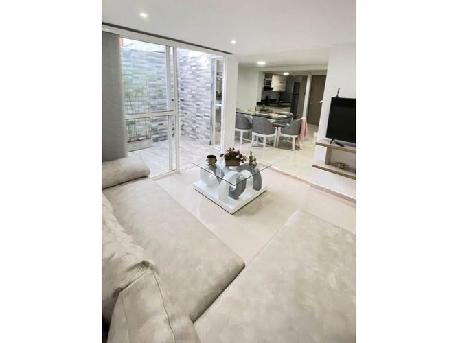 Casa de 3 alcobas en venta en Alfaguara, Jamundí, 87 m² · foto 2 de 12