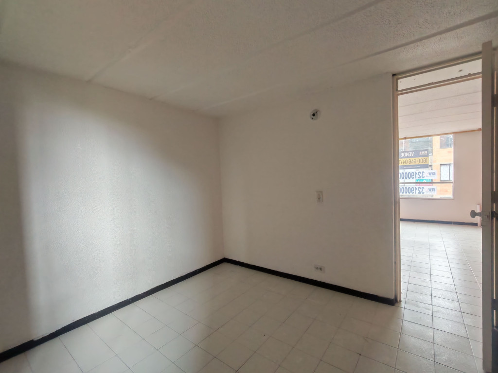 Apartamento en venta en Buenos Aires, Bogotá · foto 12 de 15