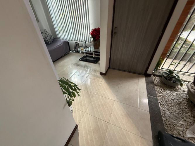 Casa de 3 alcobas en venta en El Castillo, Jamundí, 201 m² · foto 22 de 24