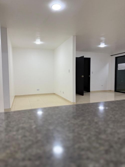 Apartamento de 3 alcobas en venta en San Isidro, Manizales, 40 m² · foto 3 de 12