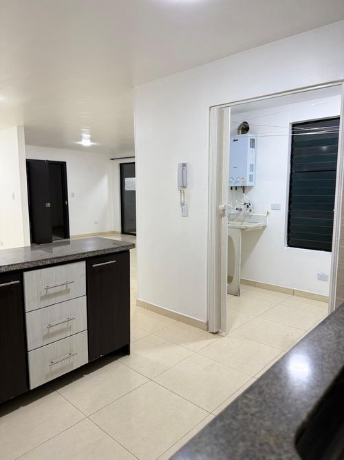 Apartamento de 3 alcobas en venta en San Isidro, Manizales, 40 m² · foto 6 de 12