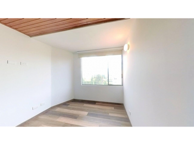 Apartamento de 4 alcobas en venta en Britalia, Bogotá, 133 m² · foto 9 de 24