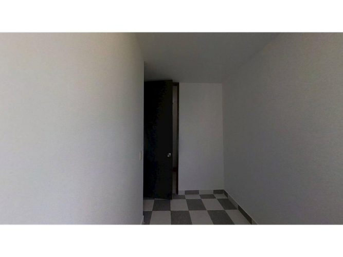 Apartamento de 4 alcobas en venta en Britalia, Bogotá, 133 m² · foto 12 de 24