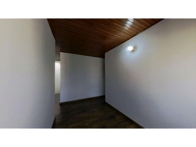 Apartamento de 4 alcobas en venta en Britalia, Bogotá, 133 m² · foto 16 de 24