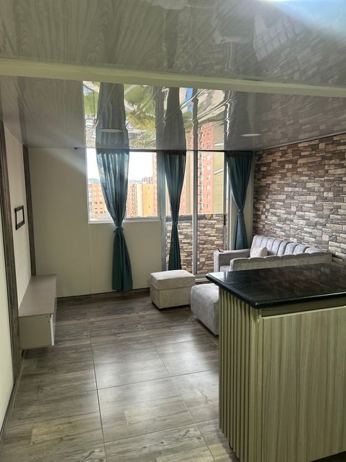 Apartamento de 3 alcobas en venta en Zona Centro, Madrid, 63 m² · foto 4 de 10