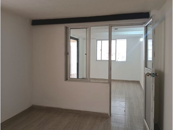 Casa de 5 alcobas en venta en Galicia, Bogotá, 180 m² · foto 10 de 23