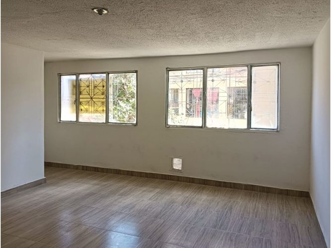 Casa de 5 alcobas en venta en Galicia, Bogotá, 180 m² · foto 18 de 23