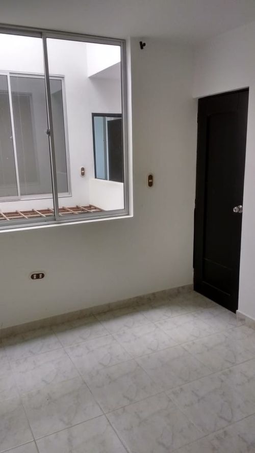 Casa de 6 alcobas en venta en Armenia, 211 m² · foto 6 de 23