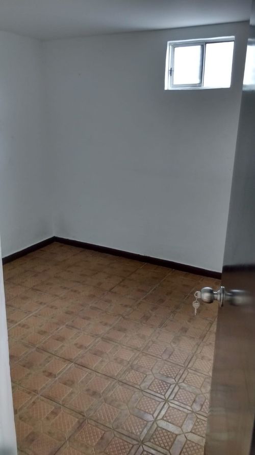 Casa de 6 alcobas en venta en Armenia, 211 m² · foto 15 de 23