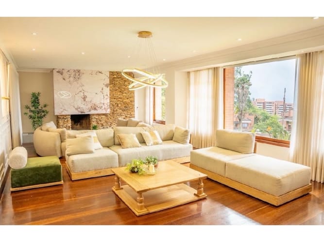 Casa de 4 alcobas en venta en El Tesoro, Medellín, 800 m² · foto 10 de 24
