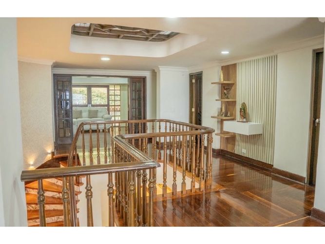 Casa de 4 alcobas en venta en El Tesoro, Medellín, 800 m² · foto 15 de 24