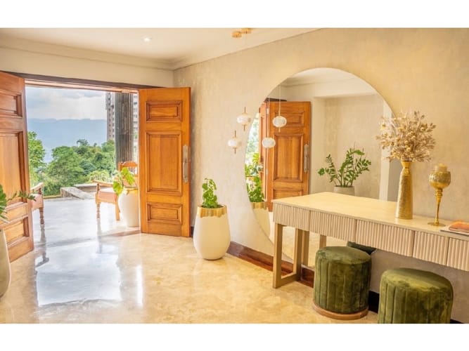 Casa de 4 alcobas en venta en El Tesoro, Medellín, 800 m² · foto 23 de 24