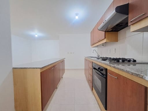Apartamento de 3 alcobas en arriendo en Zuñiga, Medellín, 91 m² · foto 7 de 24
