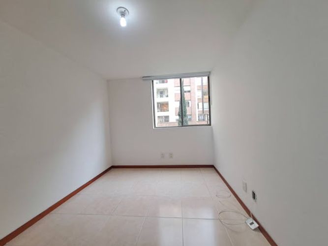 Apartamento de 3 alcobas en arriendo en Zuñiga, Medellín, 91 m² · foto 15 de 24