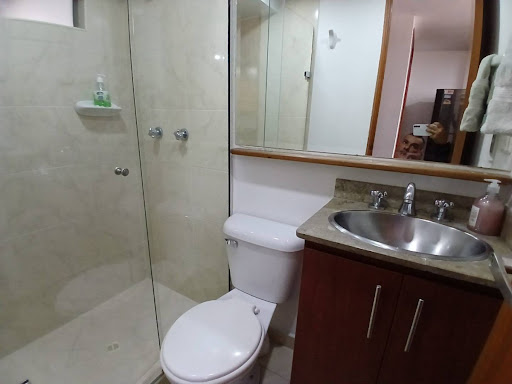 Apartamento en Arriendo en Conquistadores, Medellín - 2