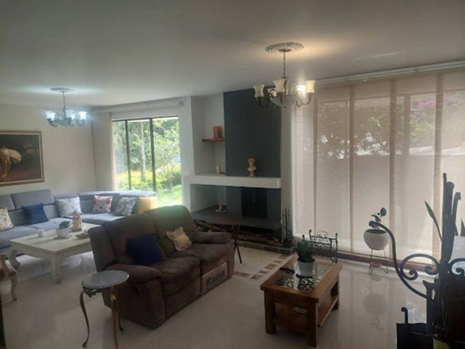 Casa de 3 alcobas en venta en Cola Del Zorro, Medellín, 255 m² · foto 4 de 20