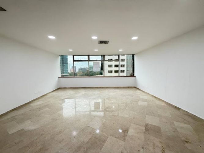 Oficina en arriendo en Milla De Oro, Medellín, 64 m² · foto 4 de 9