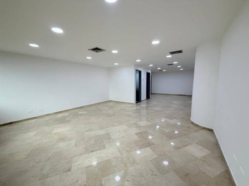 Oficina en arriendo en Milla De Oro, Medellín, 64 m² · foto 7 de 9