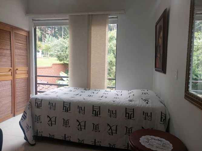 Casa de 3 alcobas en venta en Cola Del Zorro, Medellín, 255 m² · foto 18 de 20